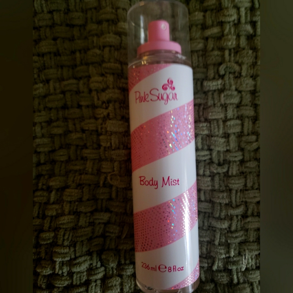 NEW PINK SUGAR BODY SPRAY